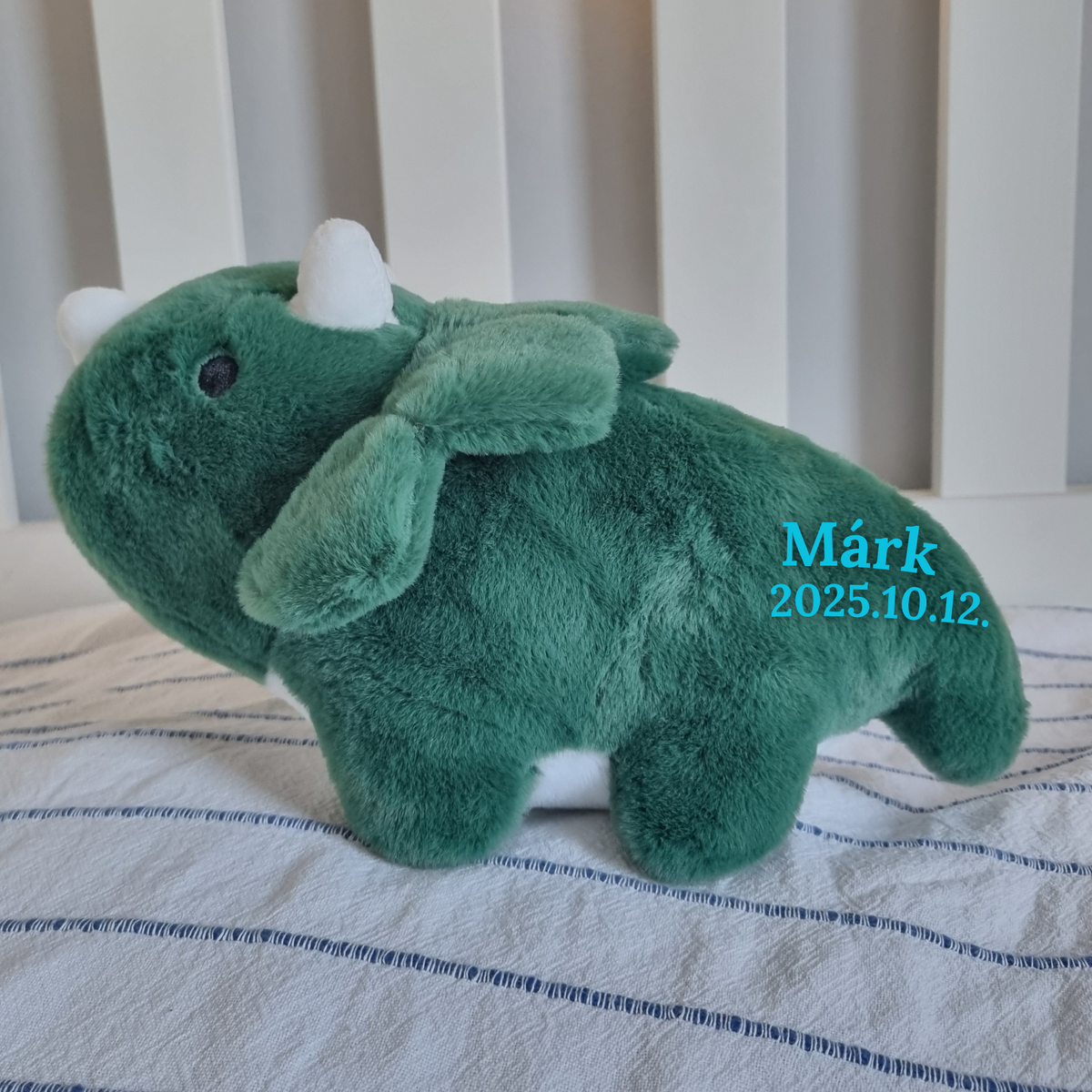 GreenBie - Egyedi, névre szóló plüss dino (25 cm)