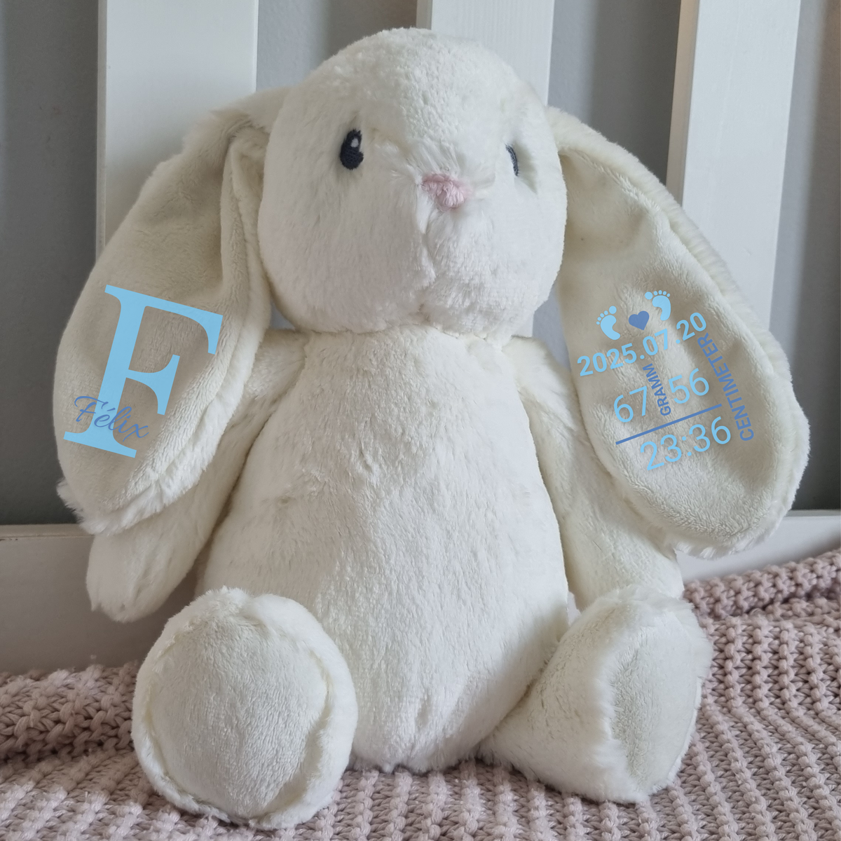 Eby - Egyedi, emlékőr plüss nyuszi (32 cm) fiús